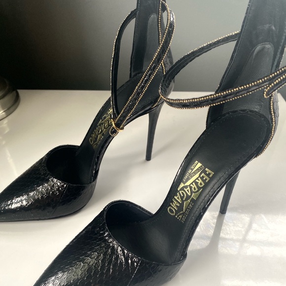 Ferragamo Ellen shoe size 7b NWT - Picture 2 of 15